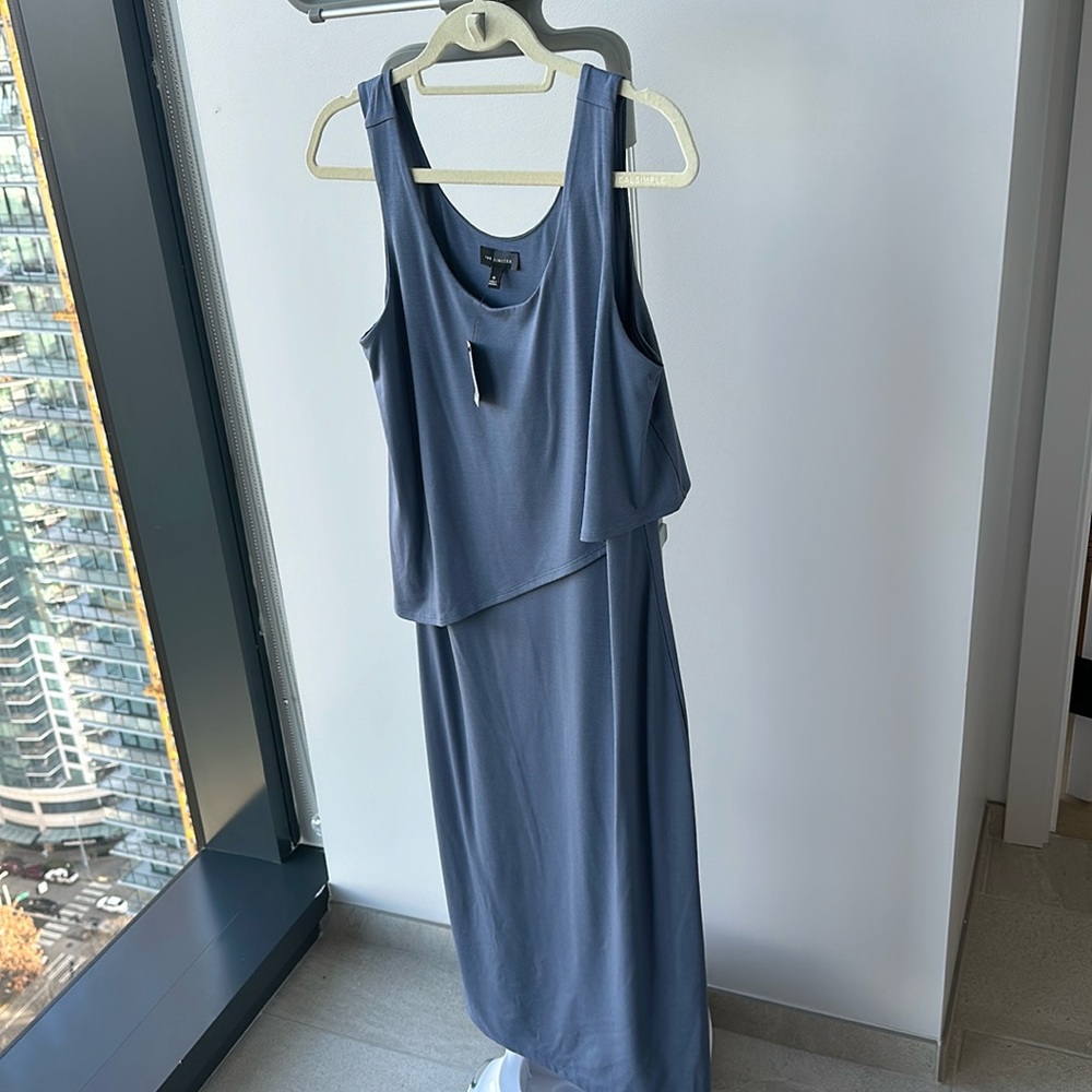 The Limited super cute cotton midi dress. New with tags